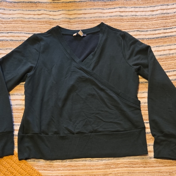 Athleta Recharge Sweatshirt Womens - Picture 2 of 8